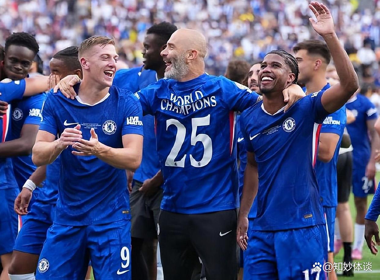 足球买球的APP-切尔西评出百年最佳11人